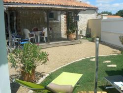 Location 3-5 personnes  30 km* de Saint Julien des Landes