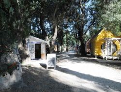 campsite mobilhome near Avignon in Provence. near Cabrieres