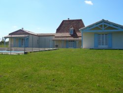 Big capacity accommodation in Dordogne, Aquitaine near Vergt