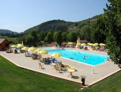 campsite mobilhome in the Lot, Midi Pyrenees near Lacave