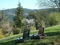 Location vacances 2-3 et 5 personnes  16 km* de Chambonas