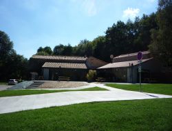 Gites for a group near the Puy du Fou park in France. near Toutlemonde