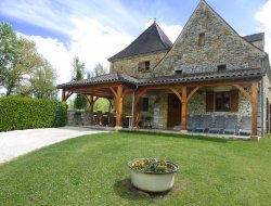 Location 2  10 personnes  22 km* de COLY-SAINT-AMAND