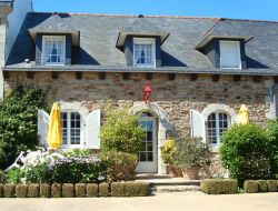 Holiday home with heated pool in the south Brittany, France. near Lesconil