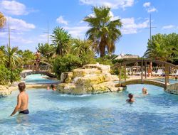 Vias Camping et mobil homes a louer en bord de mer.