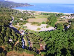 Calcatoggio camping en corse entre mer et montagne.