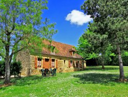 Logement 2  10 personnes  4 km* de Salignac Eyvignes