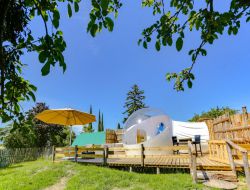 Chateauneuf de Galaure séjour insolite dans une bulle transparente en Isère