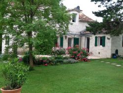 Holiday home with pool near Cahors in France. near Cajarc