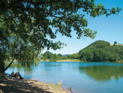 location gite prs de Montrozier