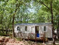 Puget sur Argens Camping prs du lac de St Cassien dans le Var.