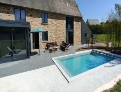 Holiday home with spa close to the Mont St Michel. near Villedieu les Poêles