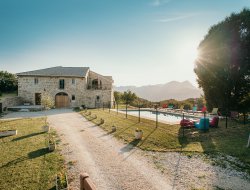 Holiday home with heated pool in the Drome. near Divajeu