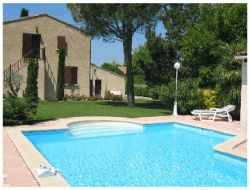 Location 2-4 personnes  10 km* de Isle sur la Sorgue