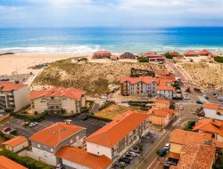 Seaside holiday residence in the Landes, Aquitaine coast near Azur