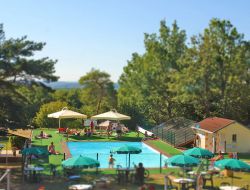 Sainte Nathalene Camping 3 toiles dans le Lot