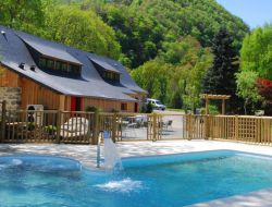 Arcizans Avant camping mobilhome Lourdes Hautes Pyrenees