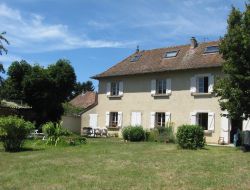 Big capacity holiday rental in Isere, France. near Murs et Gelignieux