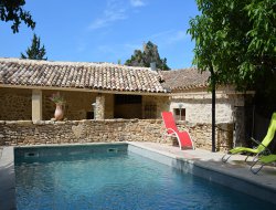 Holiday cottage with pool in Provence, France. near Villedieu