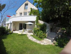 Seaside holiday rental near Lannion in Brittany. near Perros Guirec