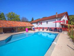 Logement 8-12 personnes  25 km* de Ance