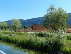 Location d'hbergements insolites dans l'Ain