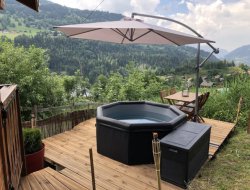 Chalet with jacuzzi near Chamonix, French Alps. near Notre Dame de Bellecombe