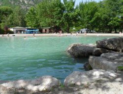 4 star campsite in the Ain, Rhone Alps. near Murs et Gelignieux