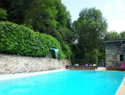 Camping *** Moulin de Chaules dans le Cantal 20074