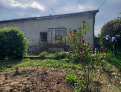 Holiday cottage near Thiers in Auvergne. near Le Brugeron