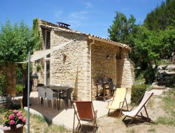 Holiday cottage with swimming pool in Provence. near Sainte Jalle