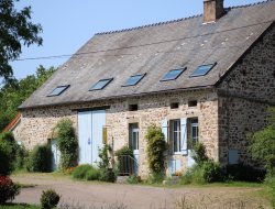 Large holiday home with pool in Burgundy, France. near Jouey