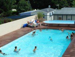 Arzano camping avec piscine chauffée dans le Finistere