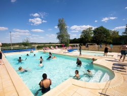 Camping **** Le Bois Guillaume en Bourgogne 20913