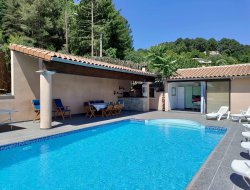 Mercuer Location vacances avec piscine en Ardèche.