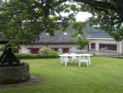 Grand gîte de vacances dans le Cantal.