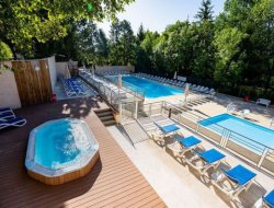 Holiday rentals with pool in Hautes Alpes, France. near Orcières