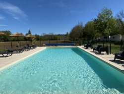 Holiday rentals with heated pool in the Perigord, France. near Milhac