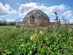 Unusual holiday rental in Picardy. near Orly sur Morin