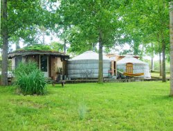 Stay in a yurt in the Lot et Garonne, Aquitaine. near Reaup Lisse