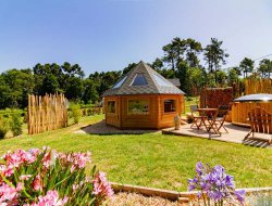 Charming huts with spa in Dordogne, Nouvelle Aquitaine. near Lougratte