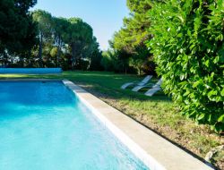Comps Gte avec piscine a louer dans le Gard en Provence.