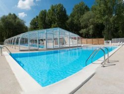 Holiday rentals with heated pool in Loire Valley, France. near La Ferte Saint Cyr