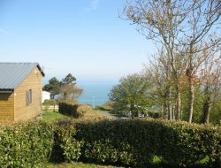 Camping *** Bel Air Village de Reneville en Normandie 22245