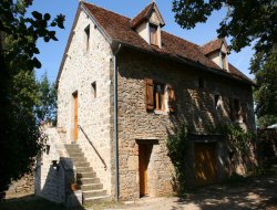 Charming holiday rental in Aveyron, France. near Brengues