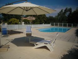 Holiday cottage with pool in the south of France.