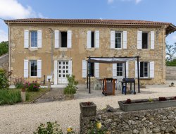 Location 5-8 personnes  15 km* de Moncrabeau