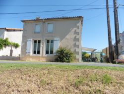 Damvix Location d'une maison 5 personnes � Damvix en Vend�e