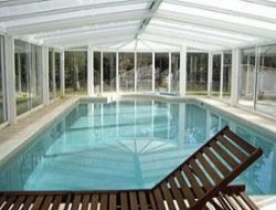 Holiday rental with pool in Provence near Nans les Pins