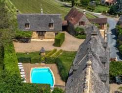 Typical cottages for holidays in Dordogne near Les Farges